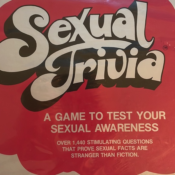 “New” vintage Sexual Trivia board game - Picture 2 of 3